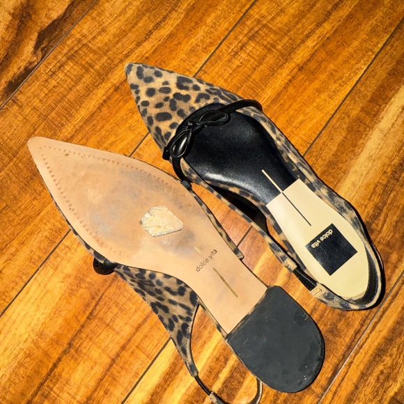 Dolce Vita Payge Leopard Suede Flats - Picture 4 of 4
